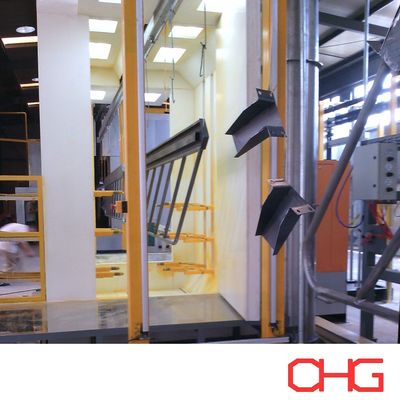 Equipo de línea de producción de recubrimiento de polvo con cabina de pulverización de PVC y sistema transportador